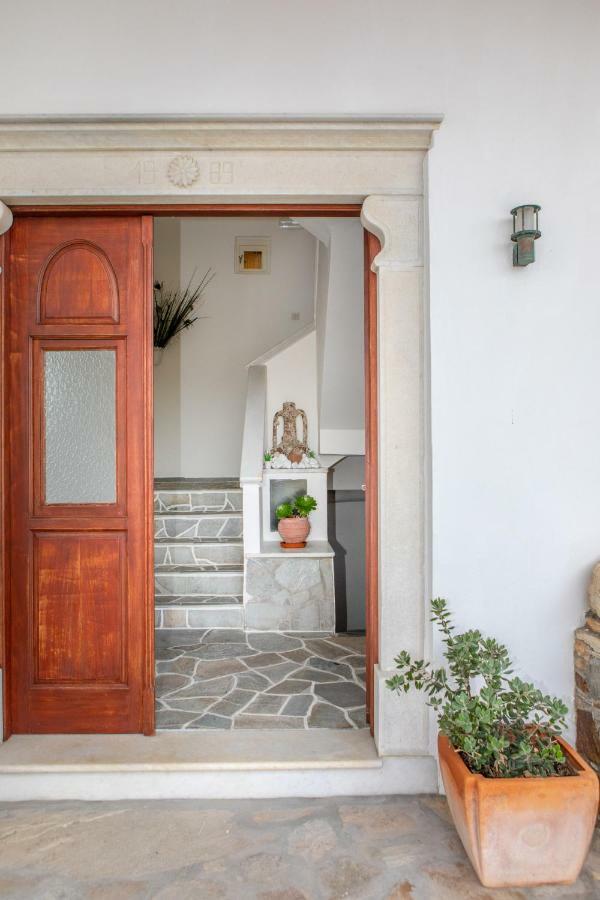 Thea Suites Naxos Agios Prokopios  Exterior photo